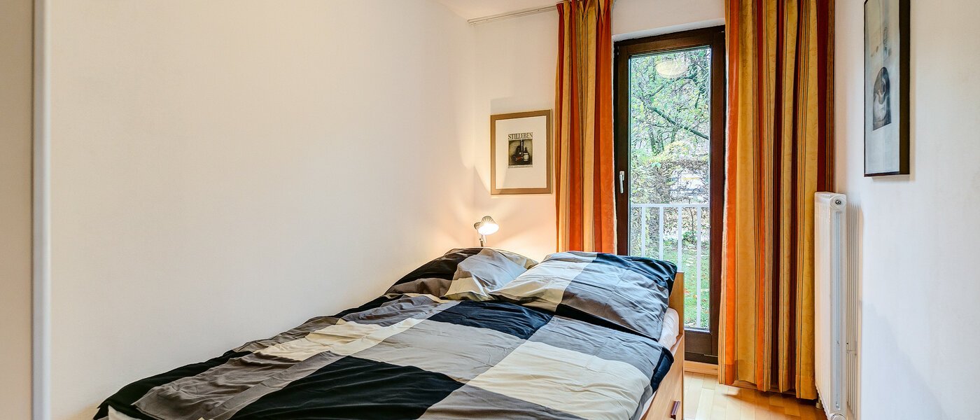 квартира München Thalkirchen 01 спальная комната 8249