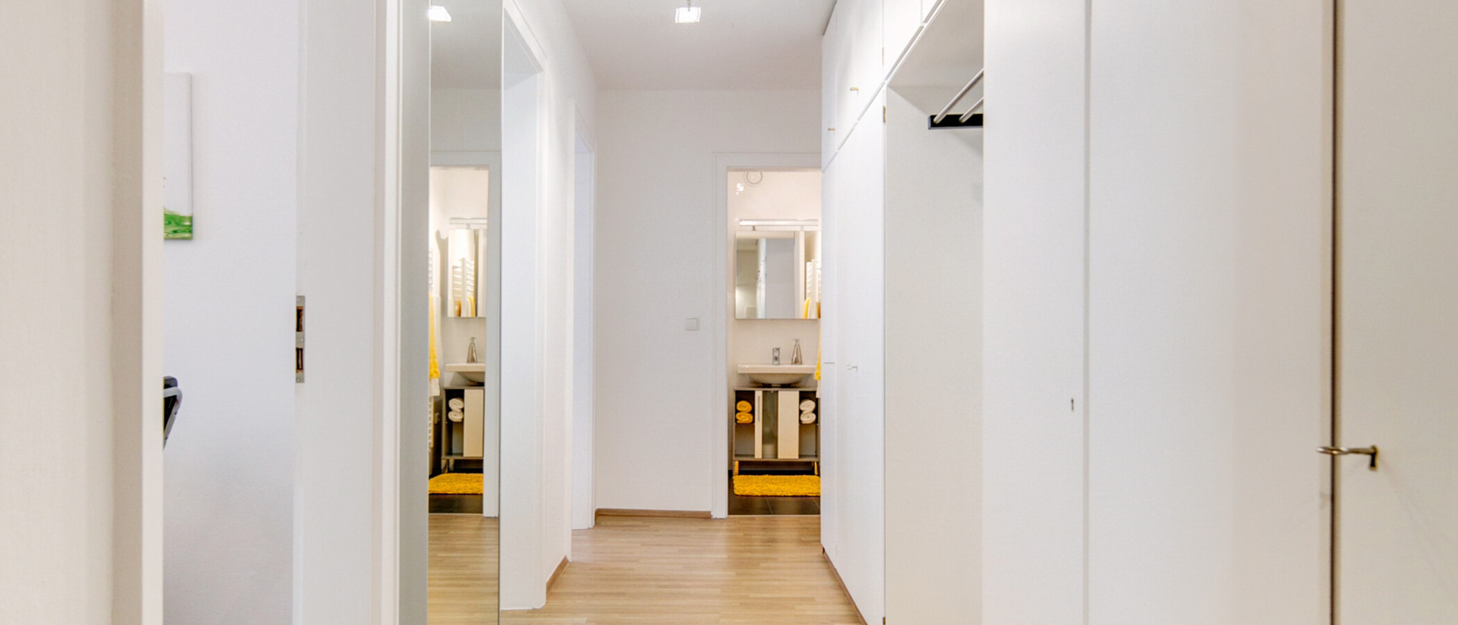 квартира München Lehel 01 коридор 8256