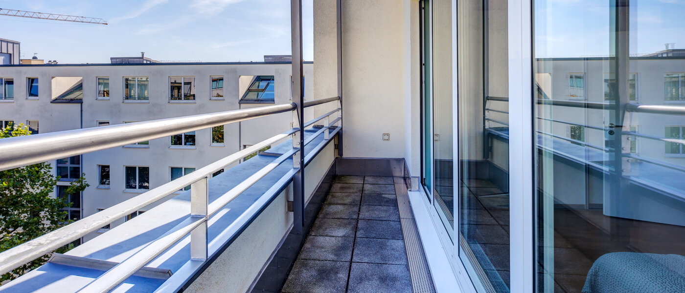 квартира München Maxvorstadt - Universitätsviertel 02 балкон 8264
