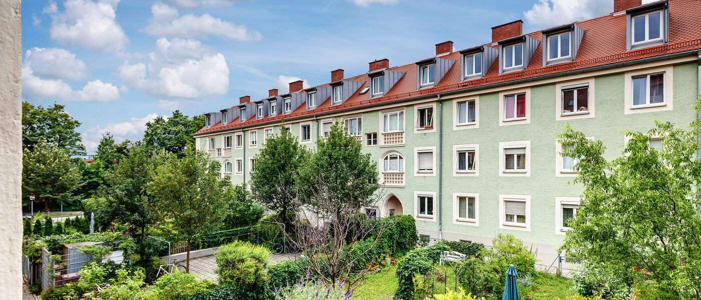 квартира München Schwabing 01 вид из окна 8281