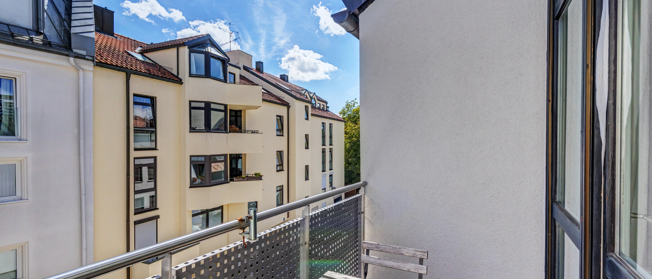 двухэтажная квартира-галерея München Nymphenburg 02 балкон 8333