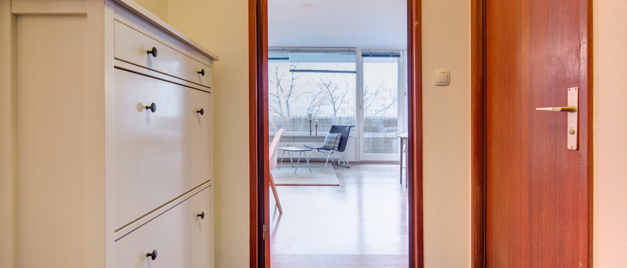 квартира München Maxvorstadt - Westen 01 коридор 8359