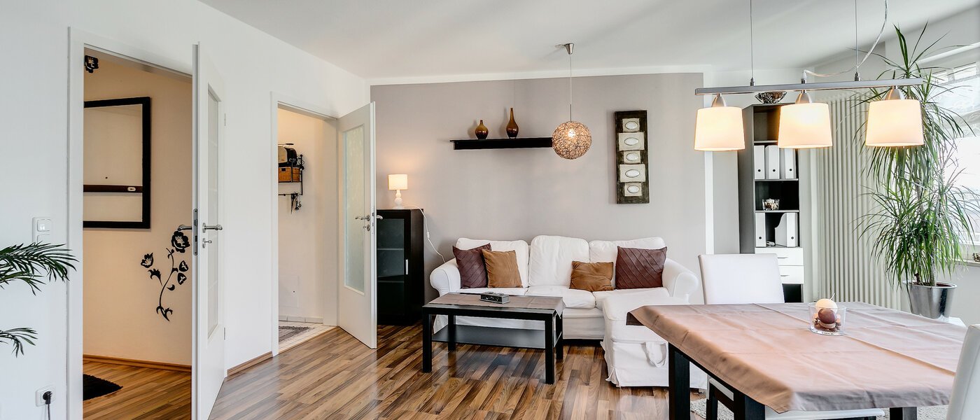 квартира München Neuperlach 04 гостиная 8365