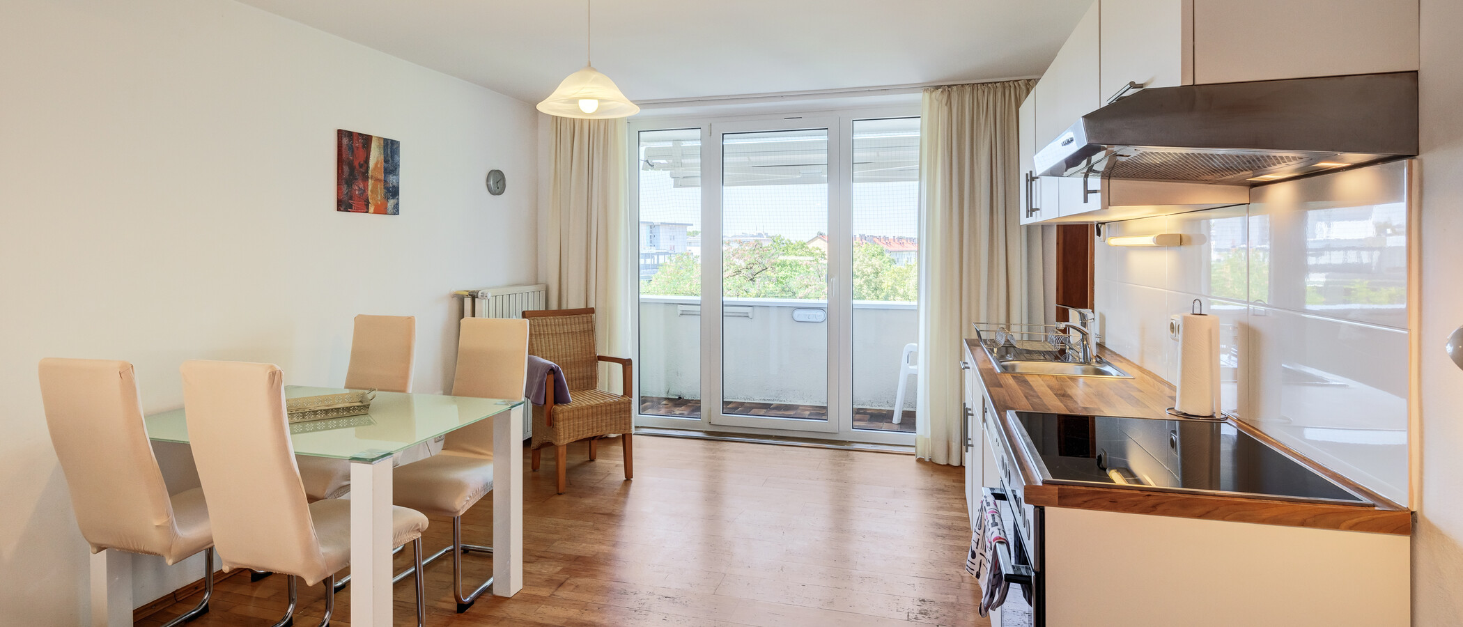квартира München Bogenhausen 01 кухня 8368