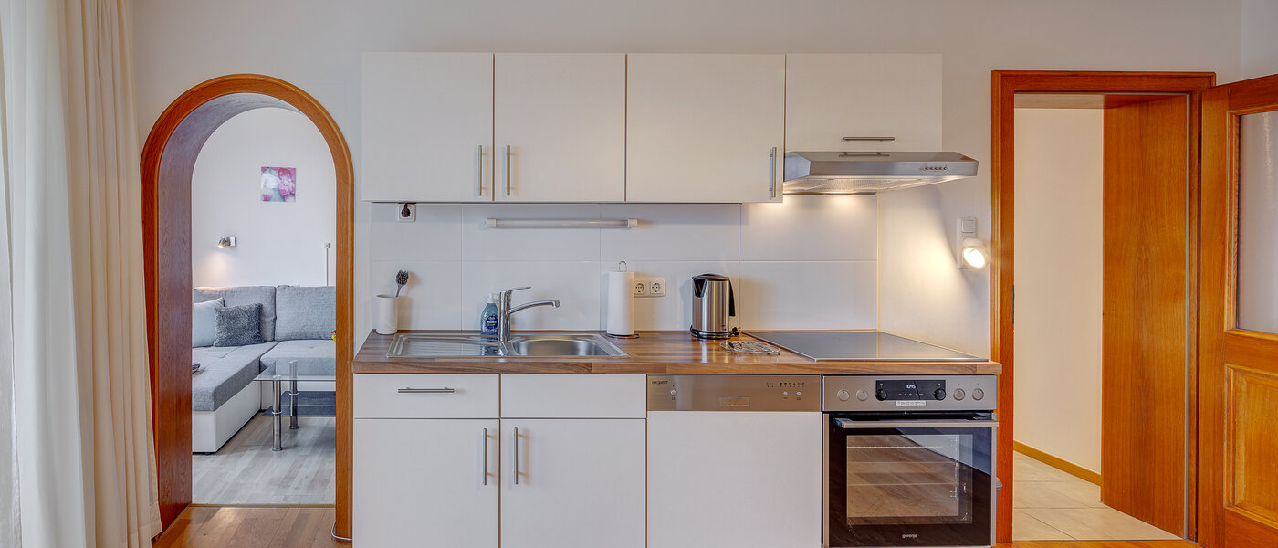 квартира München Bogenhausen 02 кухня 8368