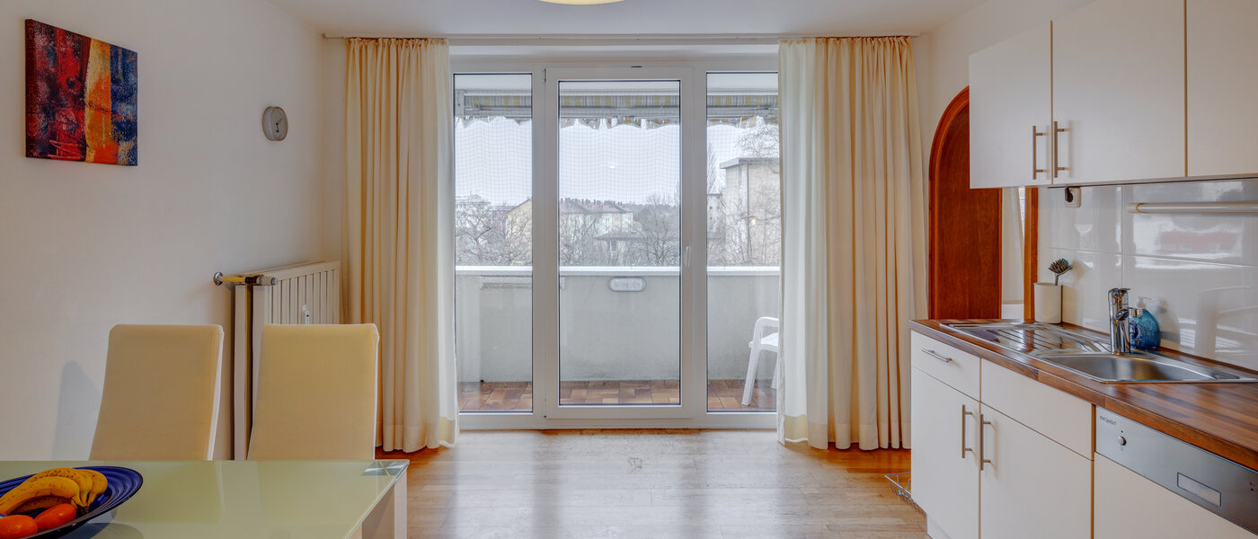 квартира München Bogenhausen 03 кухня 8368