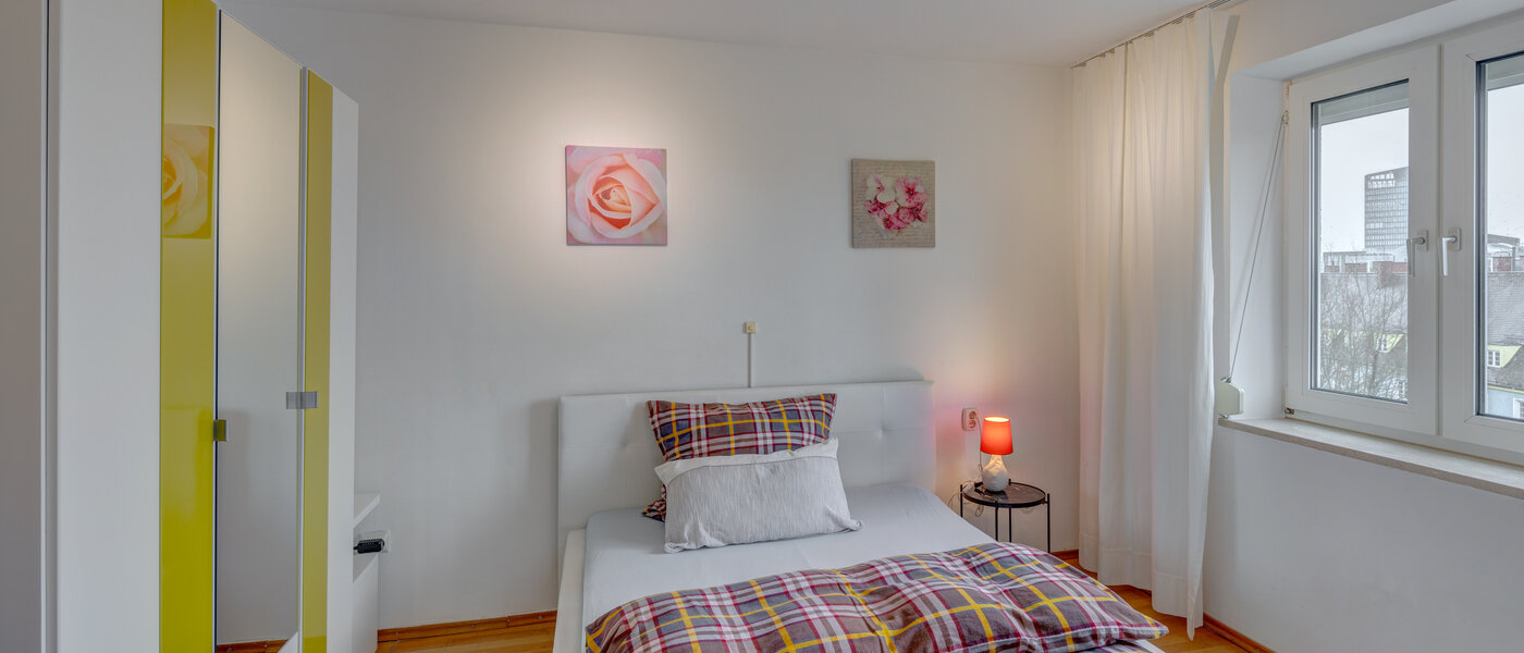 квартира München Bogenhausen 01 2-я спальная комната 8368