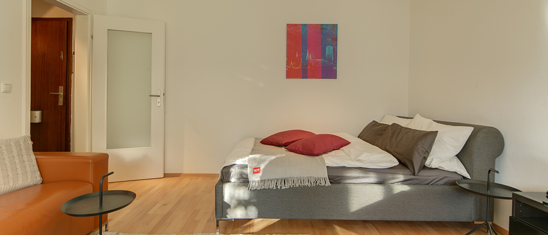 квартира с садом München Maxvorstadt 05 гостиная 8378