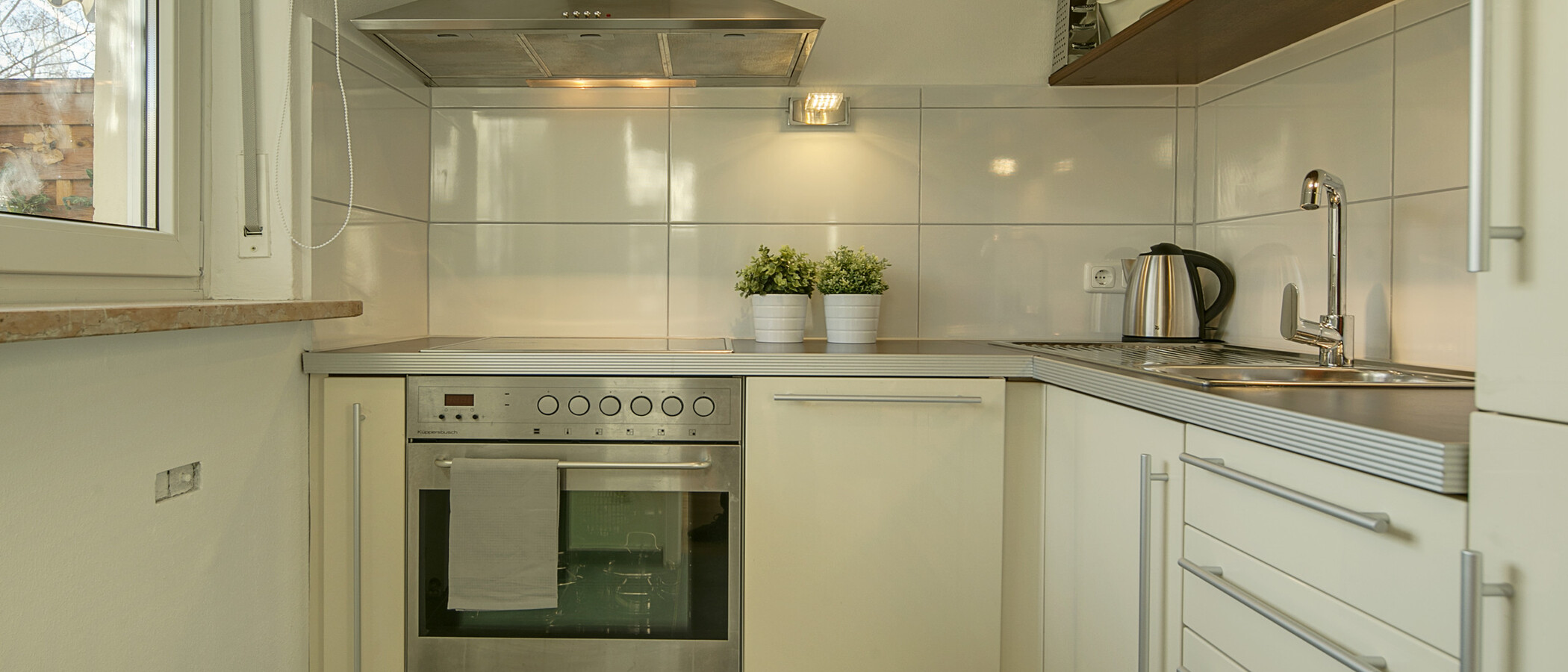 квартира с садом München Maxvorstadt 01 кухня 8378