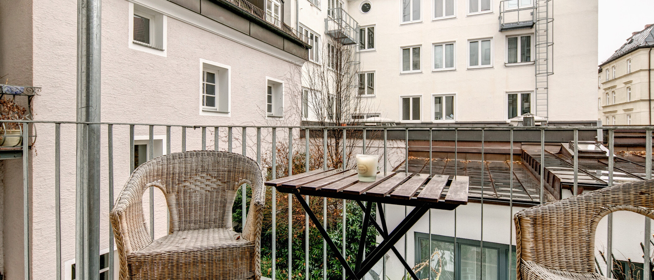 квартира München Maxvorstadt - Universitätsviertel 02 балкон 8395