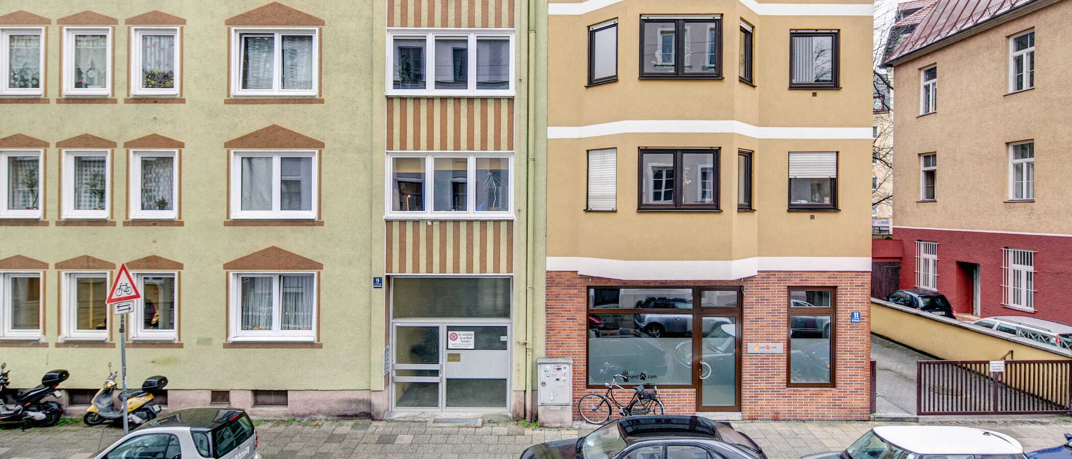 квартира München Maxvorstadt - Universitätsviertel 04 вид из окна 8395