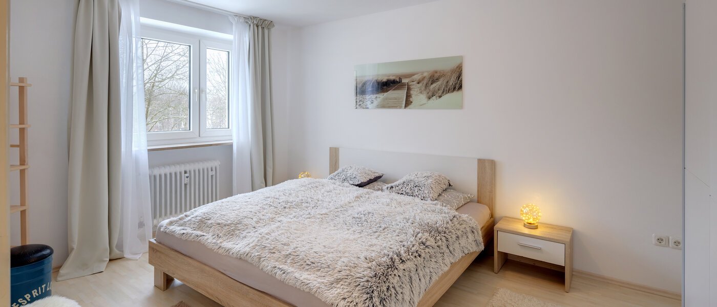 квартира München Englschalking 01 спальная комната 8399