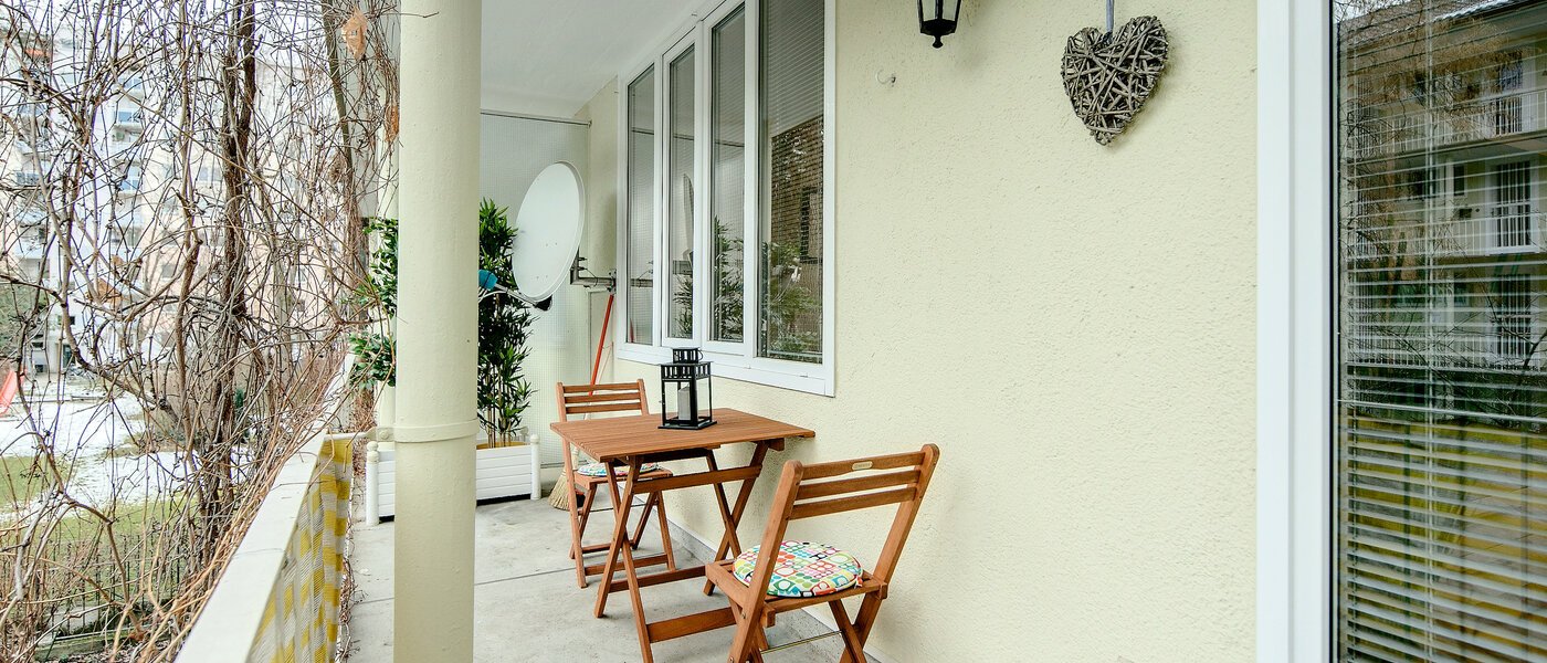 квартира München Bogenhausen 01 балкон 8433