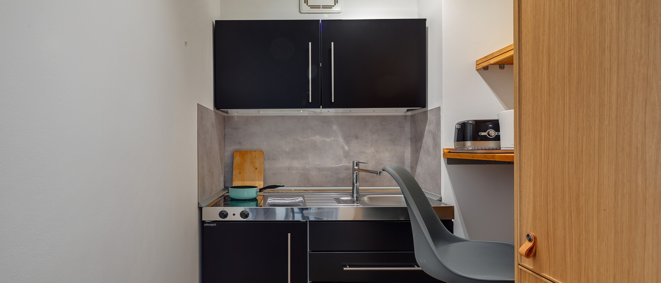 квартира München Ramersdorf 01 кухня 8454