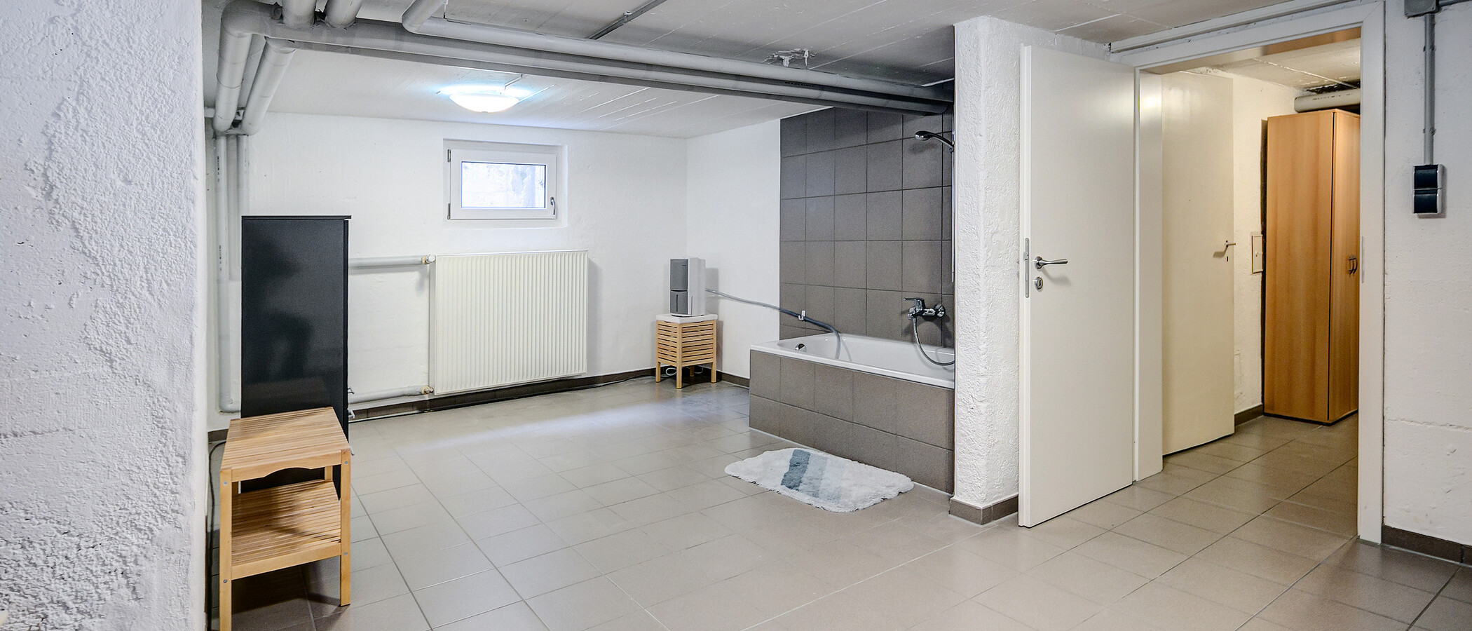 Половина двухквартирного жилого дома München Solln 03 специальное помещение 8480