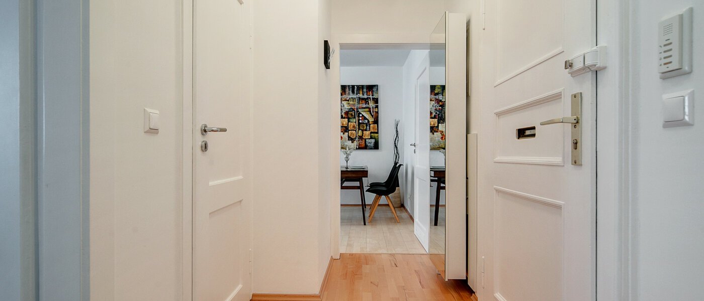 квартира München Maxvorstadt - Universitätsviertel 01 коридор 8499