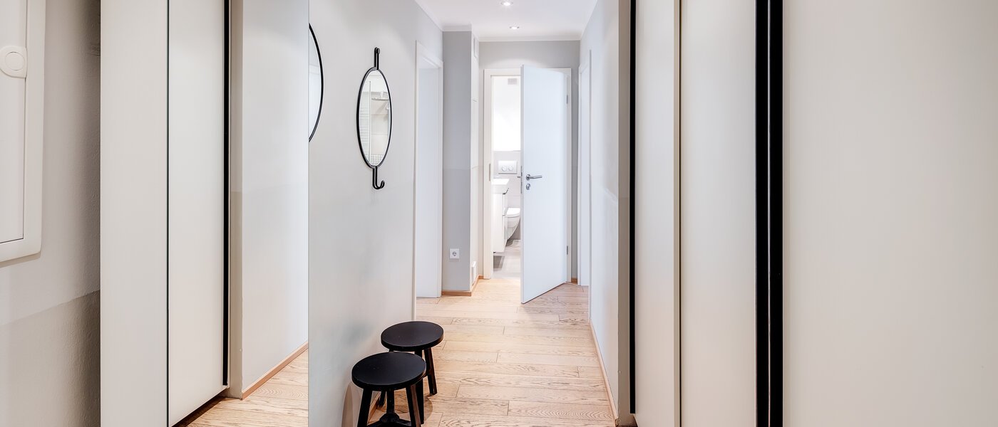 квартира München Maxvorstadt - Museumsviertel 01 коридор 8504