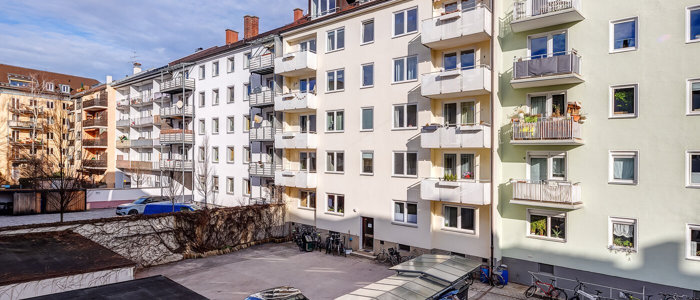 квартира München Maxvorstadt - Museumsviertel 02 вид из окна 8504