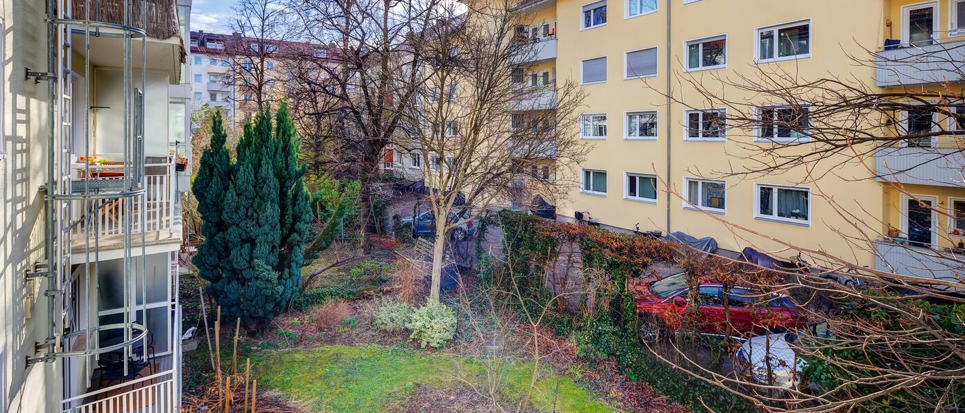 квартира München Maxvorstadt - Museumsviertel 04 вид из окна 8504