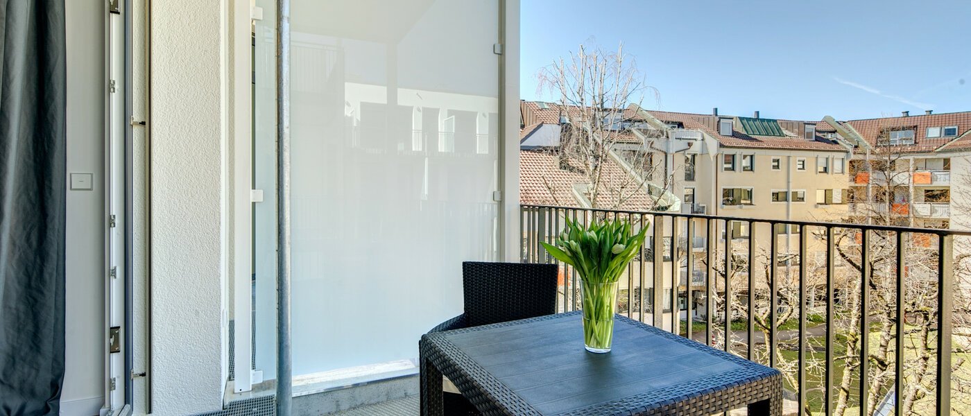 квартира München Bogenhausen 02 балкон 8529