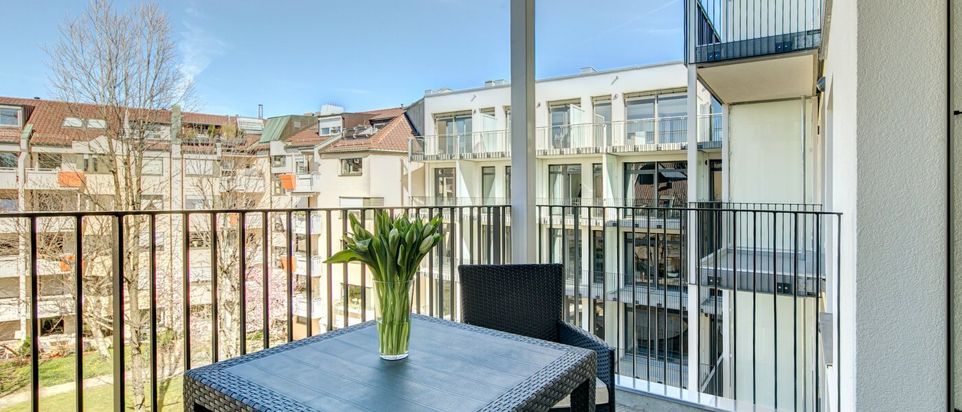 квартира München Bogenhausen 03 балкон 8529
