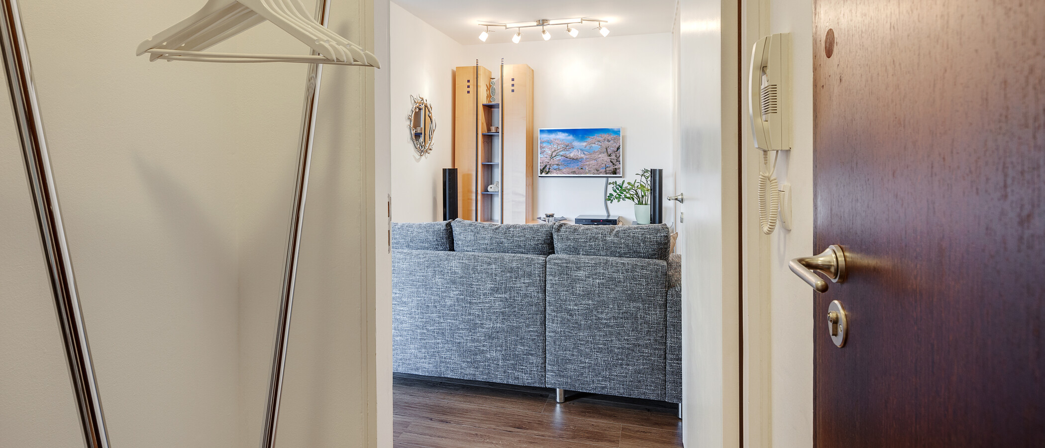 квартира München Schwabing-West (rund um den Bonner Platz) 01 коридор 8590