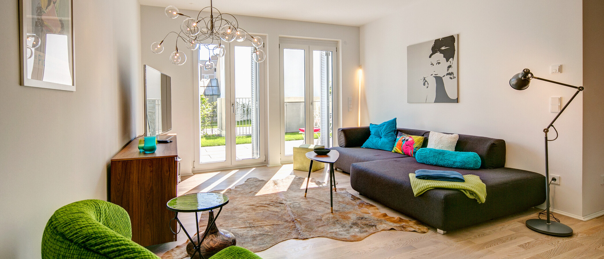 квартира München Schwabing-West 01 гостиная 8608