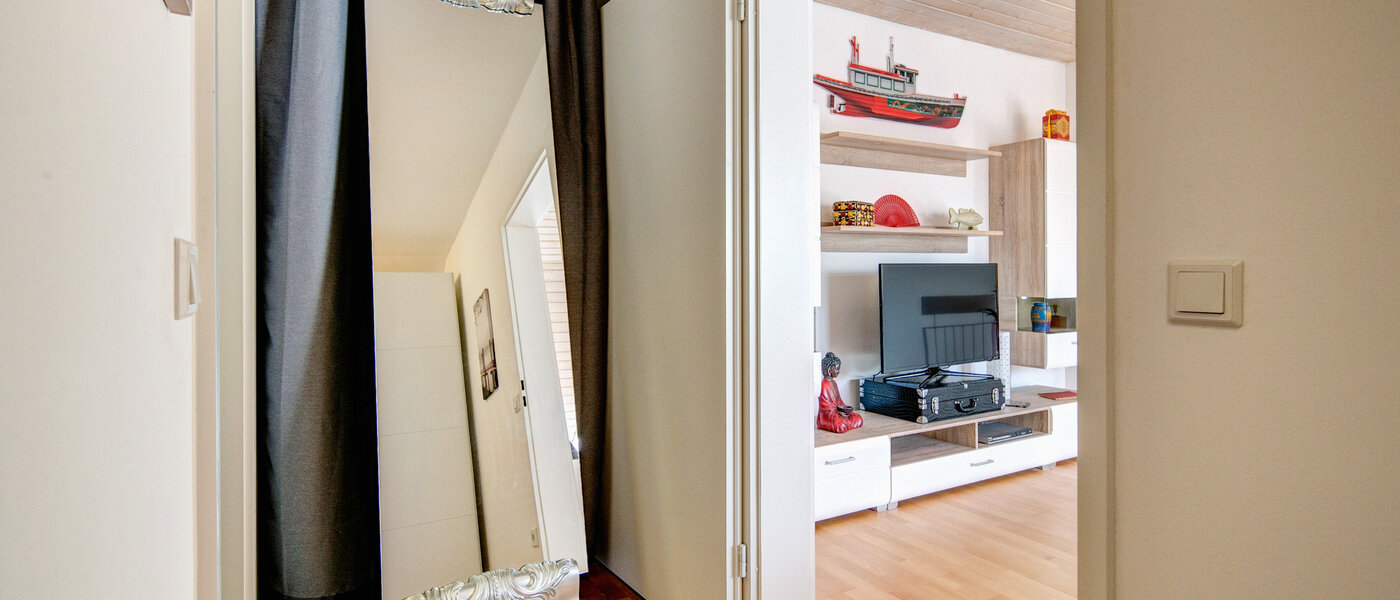 двухэтажная квартира München Nymphenburg 04 коридор 8639