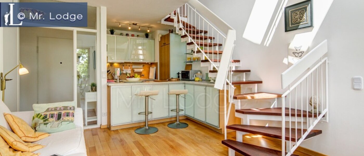 двухэтажная квартира München Nymphenburg 05 коридор 8639