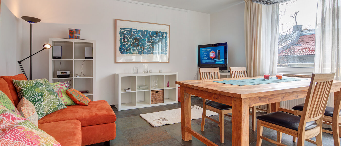 квартира München Schwabing-West (rund um den Hohenzollernplatz) 03 гостиная 8662