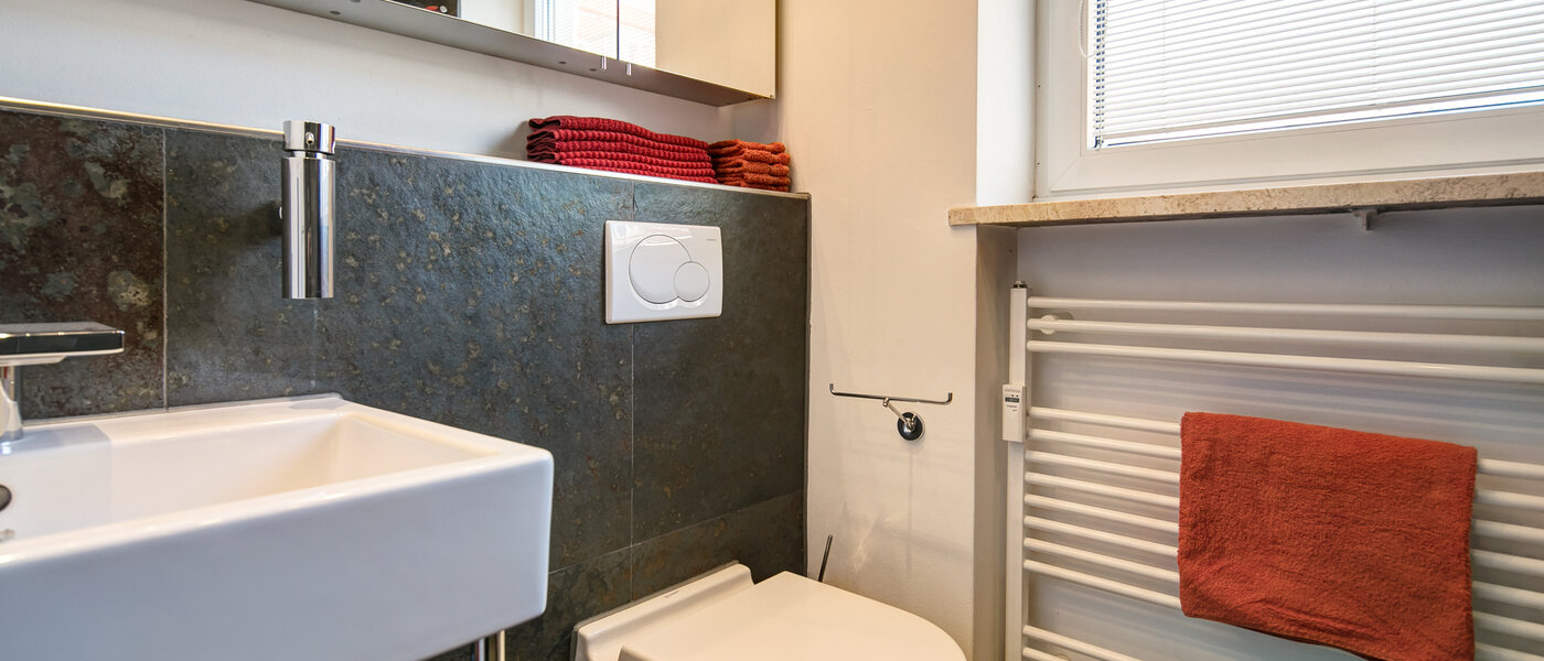 квартира München Schwabing-West (rund um den Hohenzollernplatz) 02 ванная комната 8662