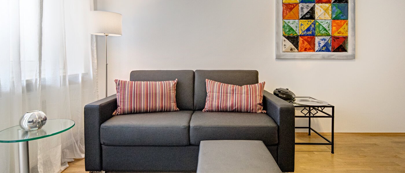 квартира München Maxvorstadt - Westen 02 гостиная 8727