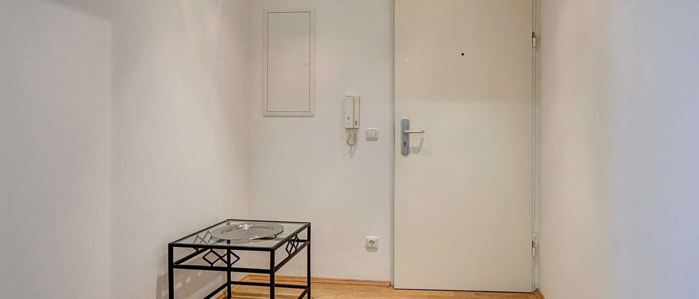 квартира München Maxvorstadt - Westen 02 коридор 8727