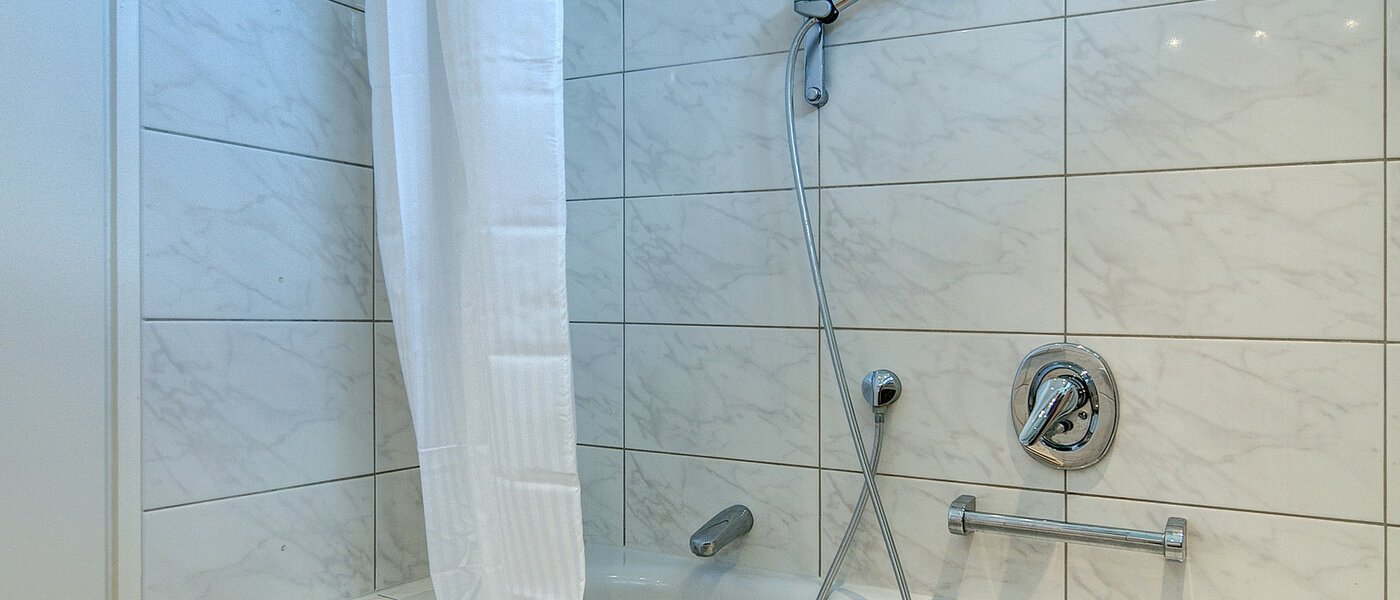 дом München Waldtrudering 03 ванная комната 8754