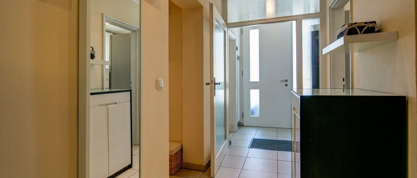 дом München Waldtrudering 03 коридор 8754