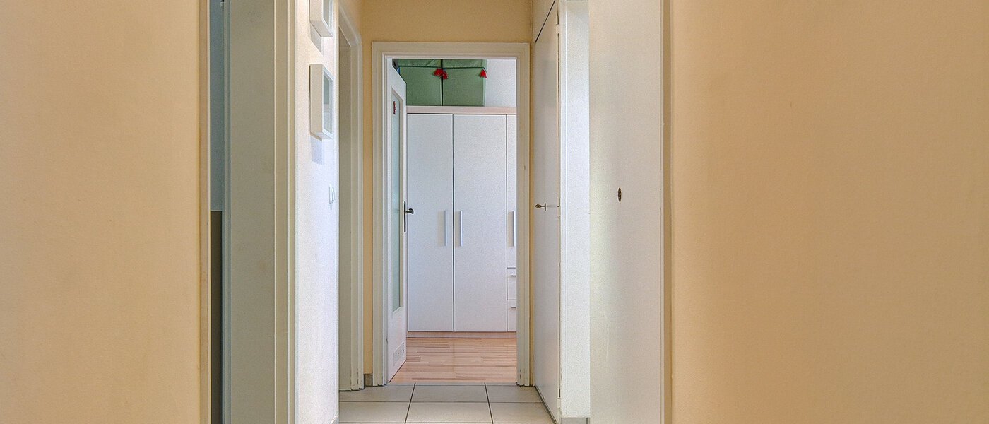 дом München Waldtrudering 07 коридор 8754