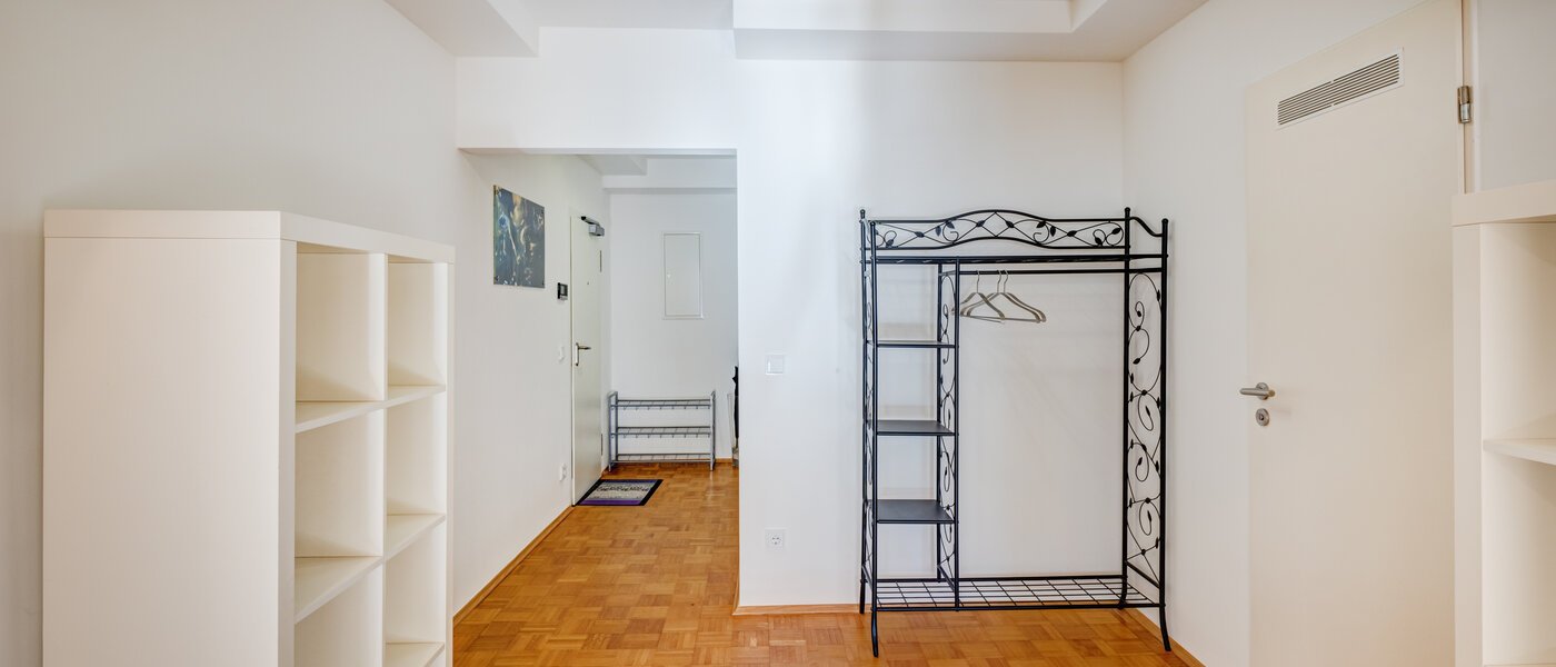 квартира München Maxvorstadt 01 коридор 8779