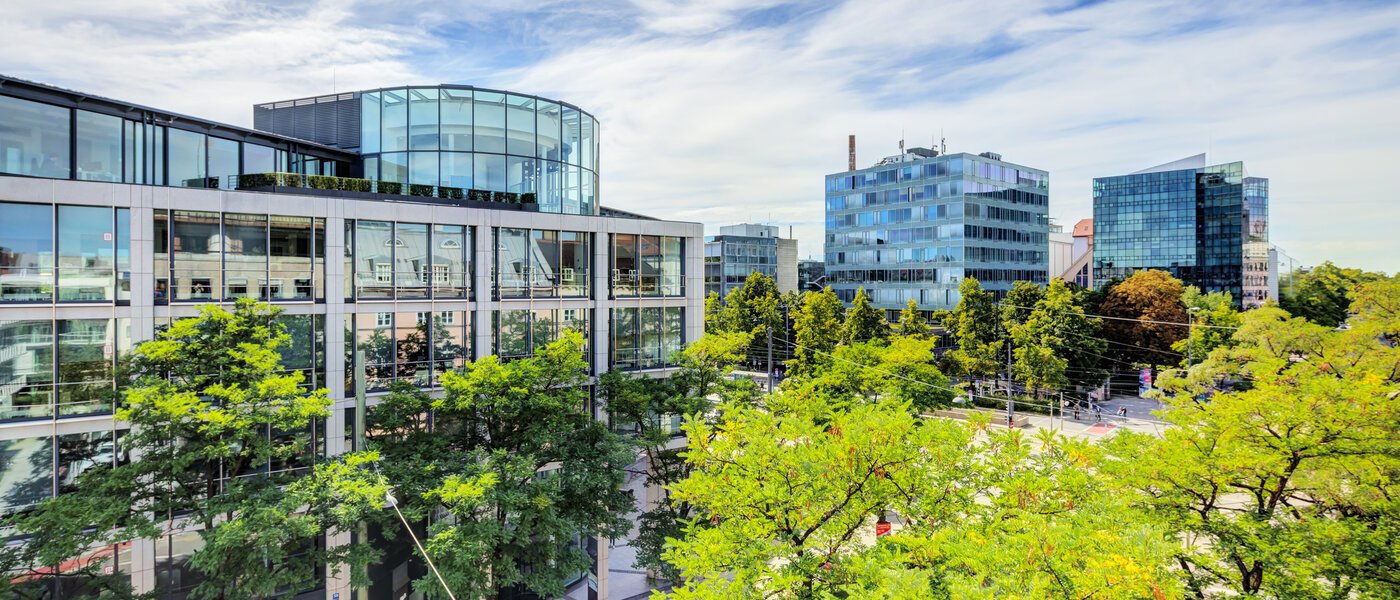 квартира München Maxvorstadt 01 вид из окна 8779