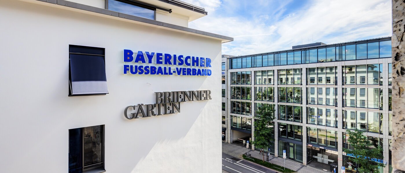 квартира München Maxvorstadt 03 вид из окна 8779