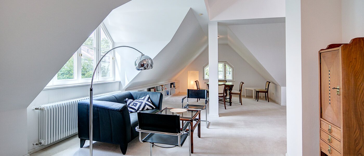 мансардная квартира München Solln 03 гостиная 8785