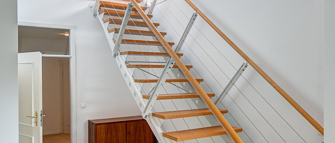 мансардная квартира München Solln 06 гостиная 8785