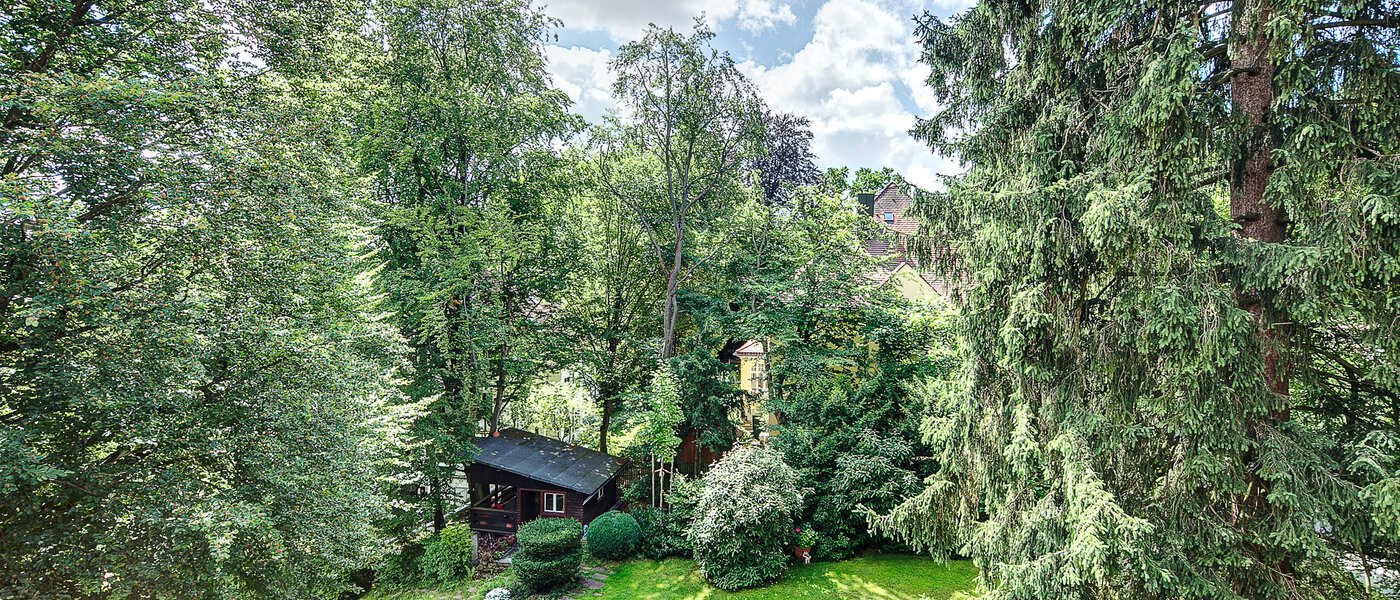 мансардная квартира München Solln 01 вид из окна 8785