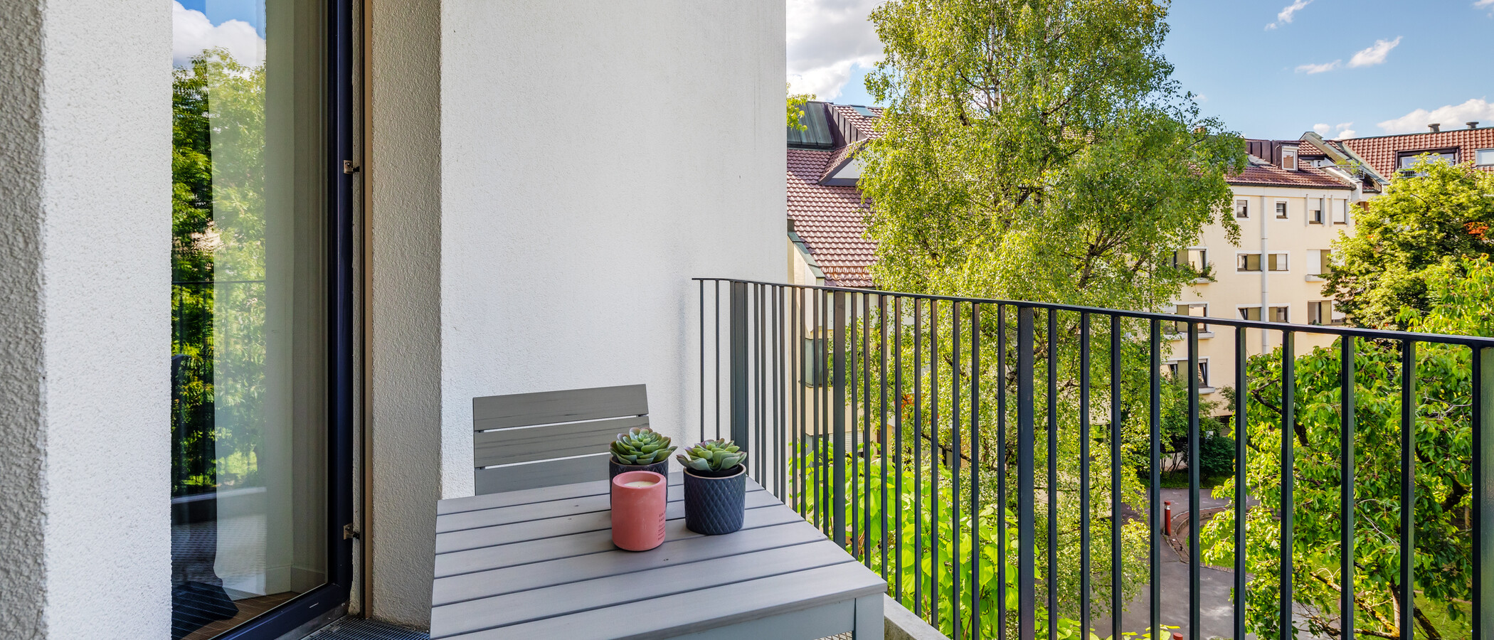 квартира München Bogenhausen 01 балкон 8796