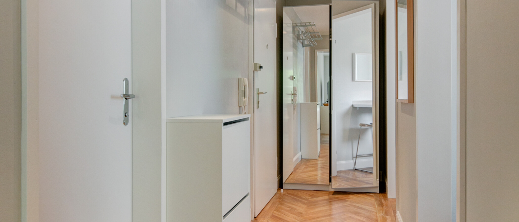 квартира München Thalkirchen 02 коридор 8820