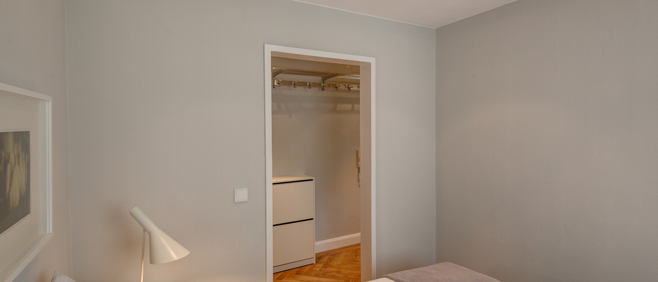 квартира München Thalkirchen 04 спальная комната 8820