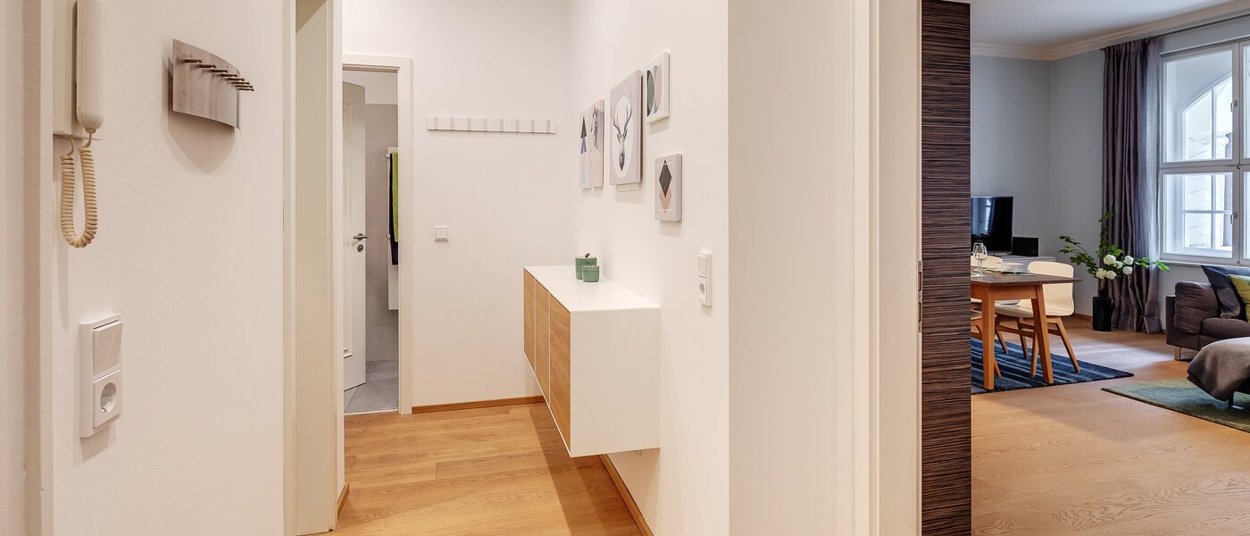 квартира München Schwabing 03 коридор 8837