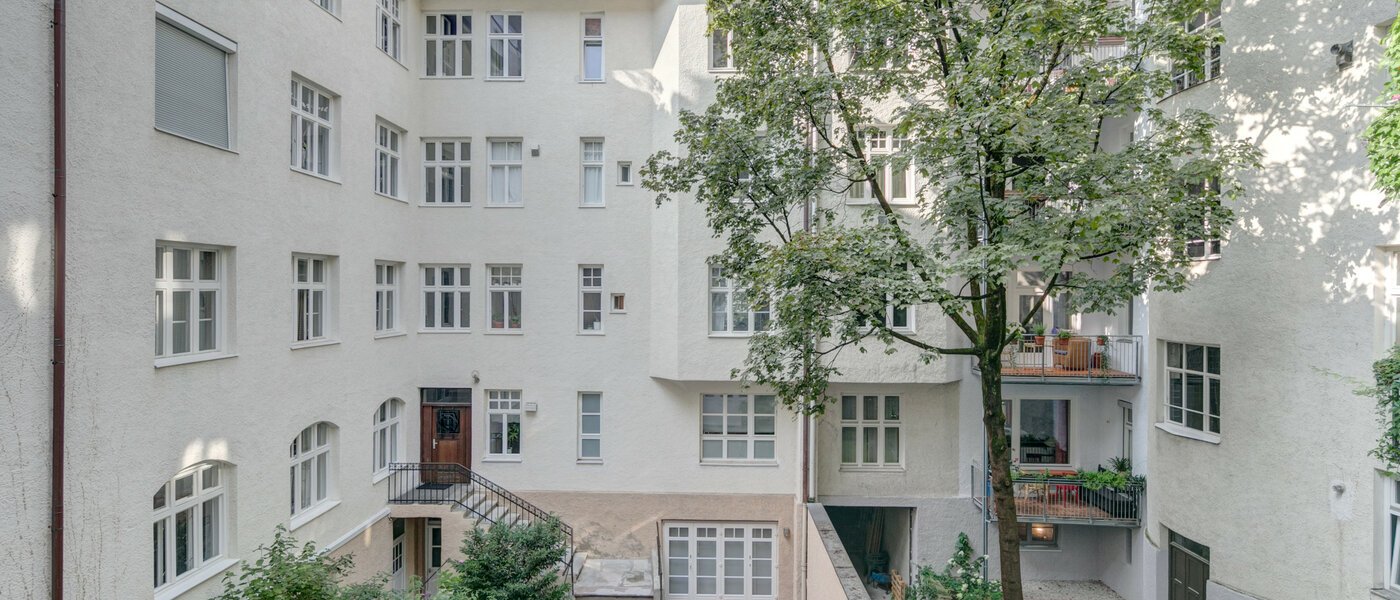 квартира München Schwabing 01 вид из окна 8837