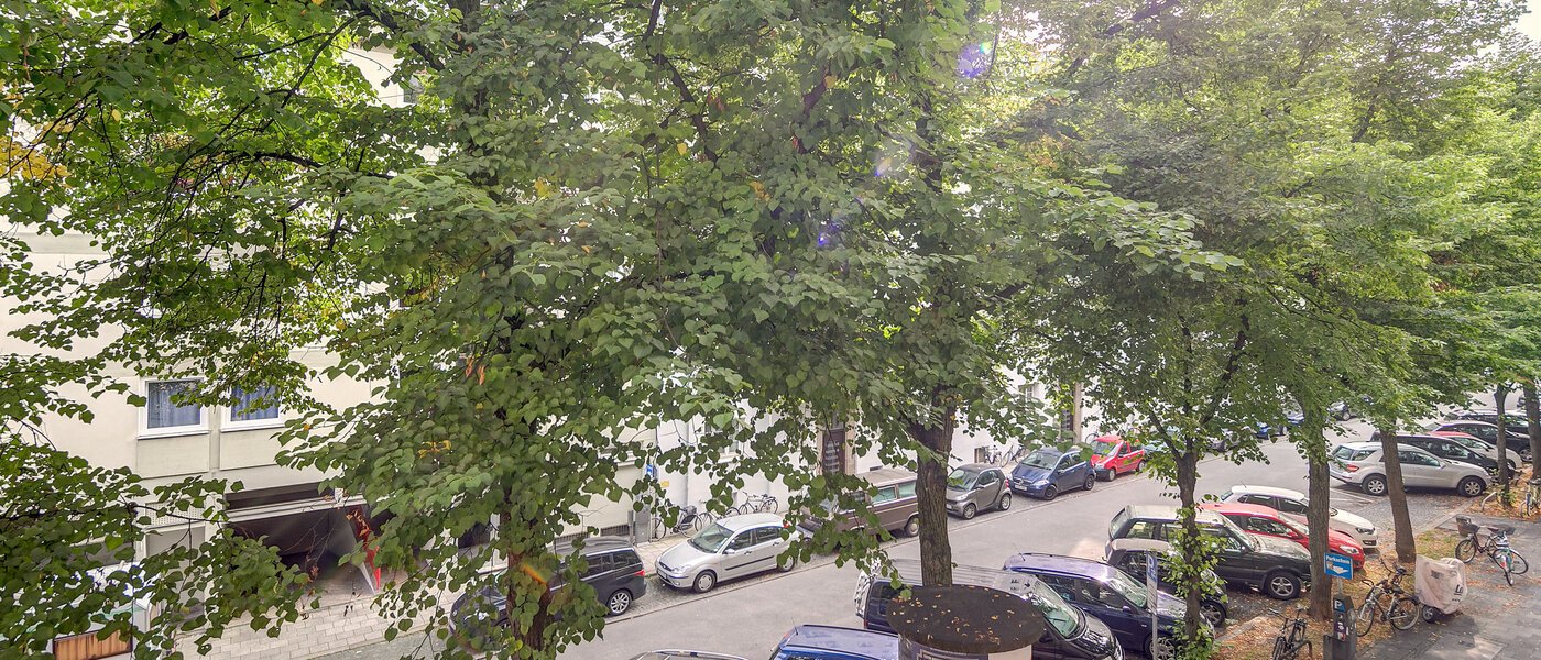 квартира München Schwabing 03 вид из окна 8837