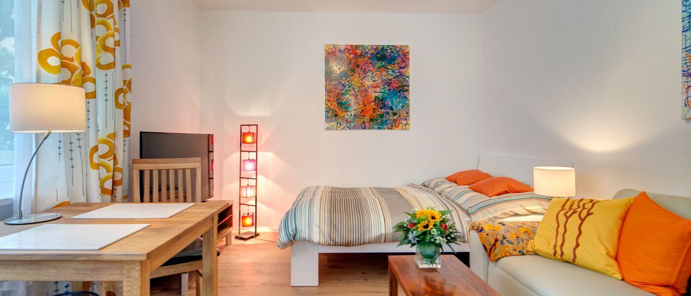 квартира München Schwabing-West (rund um den Hohenzollernplatz) 04 гостиная 8843