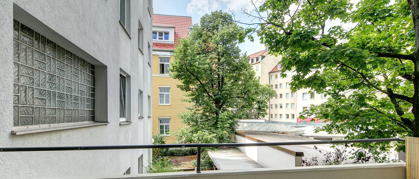квартира München Schwabing-West (rund um den Hohenzollernplatz) 02 балкон 8843